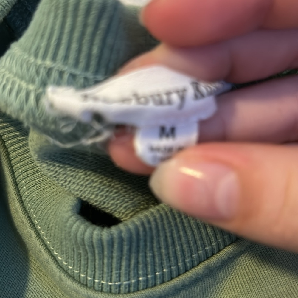 sweatshirt - Picture 2 of 2